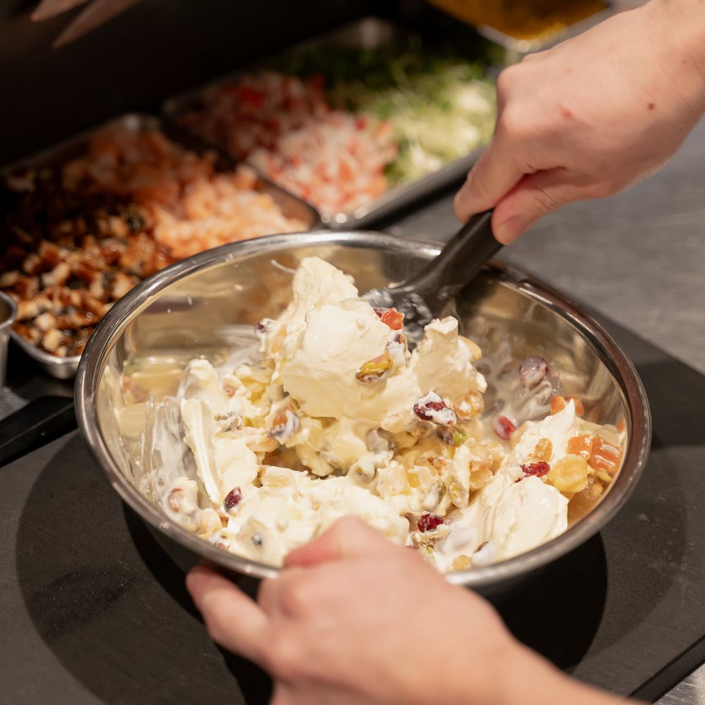 ナッツとドライフルーツのチーズテリーヌ