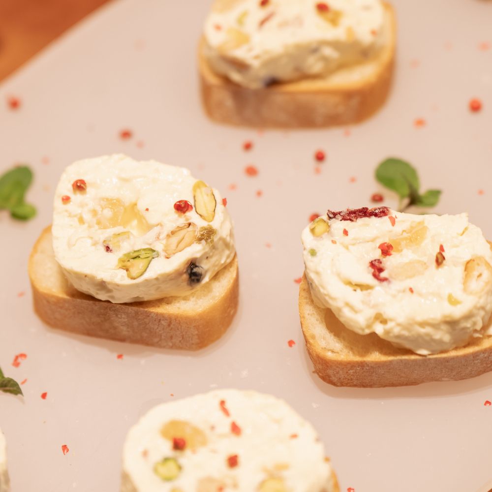 ナッツとドライフルーツのチーズテリーヌ