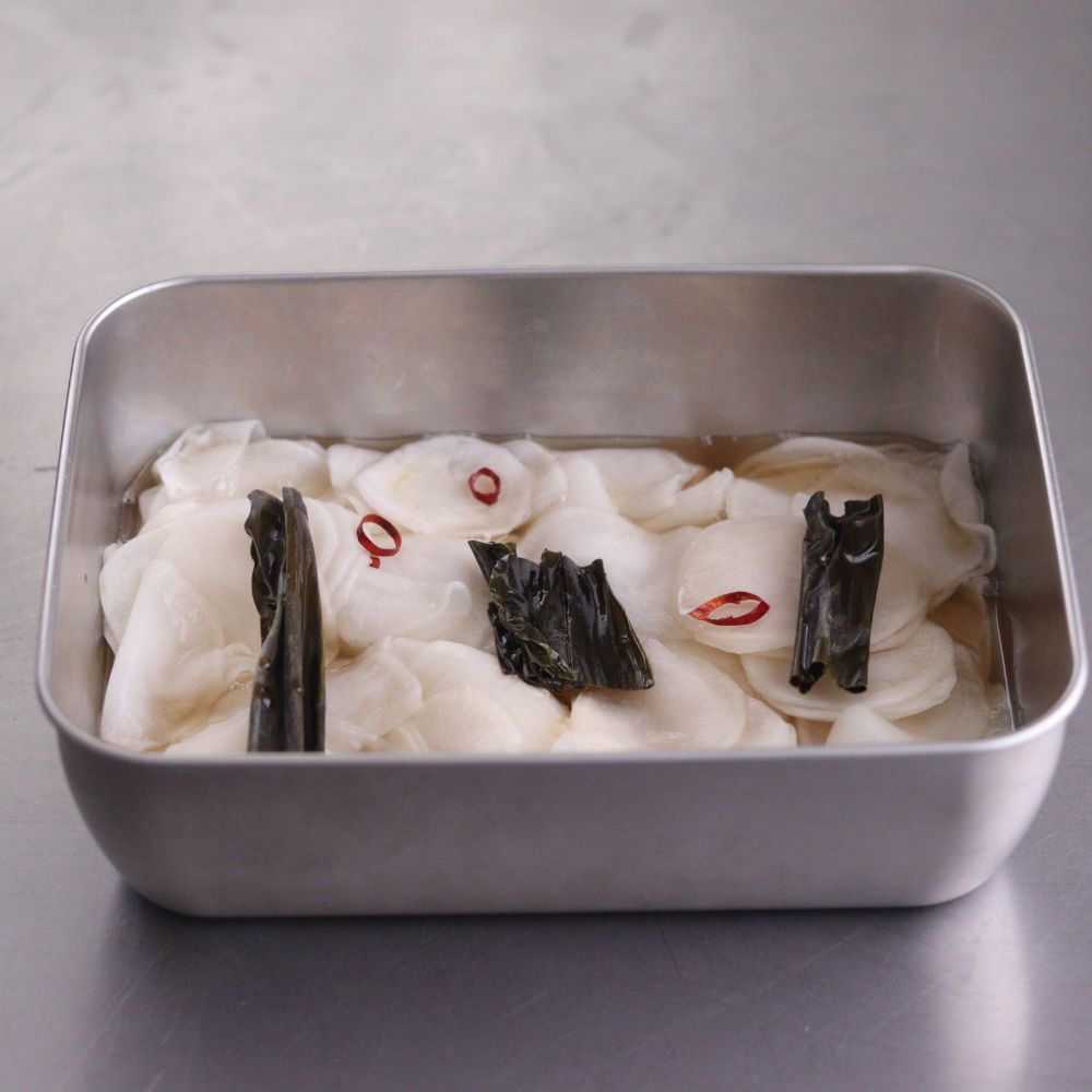 千枚漬けのスモークサーモンサンド
