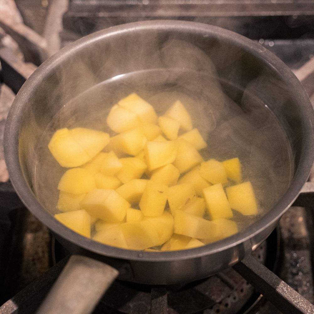 ジャガイモと酒粕のポテトサラダ