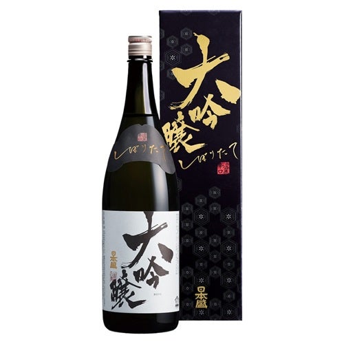 大吟醸１．８L　化粧箱入り